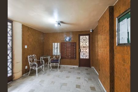 Apartamento à venda com 73m², 2 quartos e 1 vagaFachada e portaria