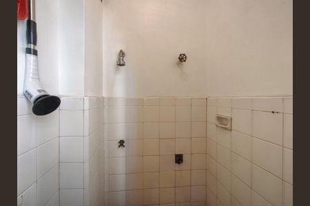 Apartamento à venda com 73m², 2 quartos e 1 vagaBanheiro de serviço