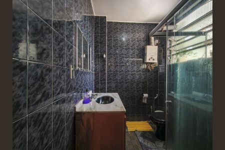 Apartamento à venda com 73m², 2 quartos e 1 vagaBanheiro Social