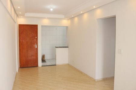 Sala de apartamento para alugar com 2 quartos, 67m² em Olímpico, São Caetano do Sul