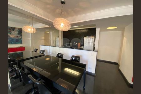 Apartamento à venda com 2 quartos, 55m² em Vila Uberabinha, São Paulo