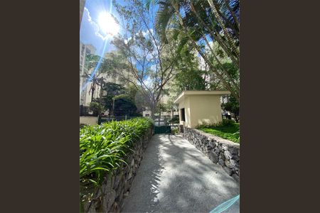 Apartamento à venda com 2 quartos, 55m² em Vila Uberabinha, São Paulo