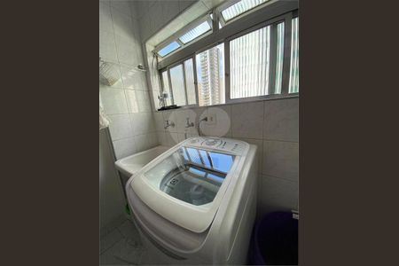 Apartamento à venda com 2 quartos, 55m² em Vila Uberabinha, São Paulo