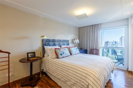 Apartamento à venda com 3 quartos, 107m² em Jardim Paulista, São Paulo