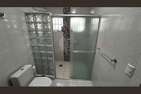 Casa à venda com 4 quartos, 200m² em Jardim Sonia, São Paulo