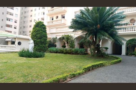 Apartamento à venda com 134m², 3 quartos e 1 vaga