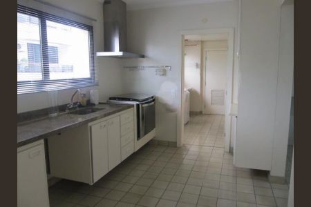 Apartamento à venda com 4 quartos, 245m² em Itaim Bibi, São Paulo