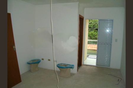 Casa à venda com 150m², 3 quartos e 2 vagas