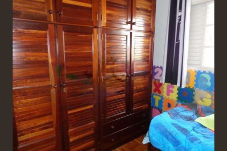 Casa à venda com 180m², 3 quartos e 3 vagas