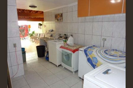 Casa à venda com 180m², 3 quartos e 3 vagas