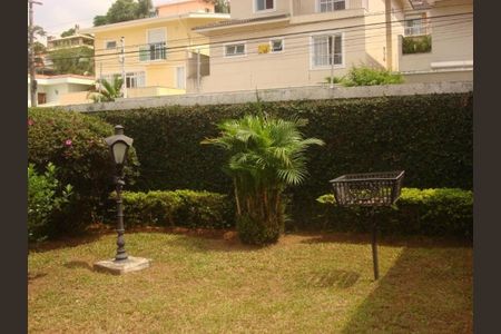 Casa à venda com 325m², 3 quartos e 3 vagas