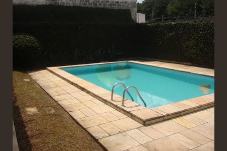 Casa à venda com 325m², 3 quartos e 3 vagas