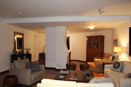 Apartamento à venda com 3 quartos, 148m² em Real Parque, São Paulo