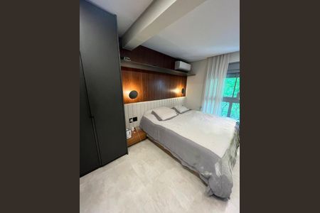 Apartamento à venda com 2 quartos, 110m² em Moema, São Paulo