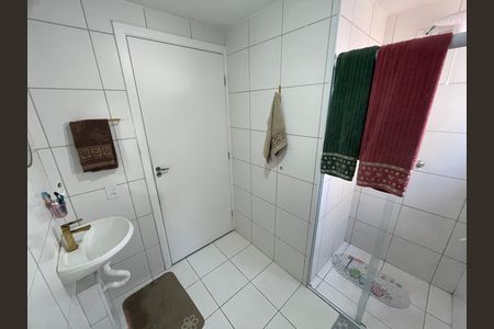 Apartamento para alugar com 47m², 2 quartos e 1 vaga Apartamento para alugar com 47m², 2 quartos e 1 vagaBanheiro
