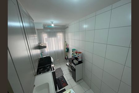 Cozinha de apartamento para alugar com 2 quartos, 47m² em Vila Alzira, Guarulhos