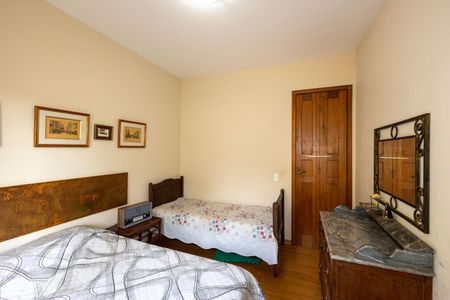 Casa de condomínio à venda com 500m², 4 quartos e 3 vagasQuarto 2