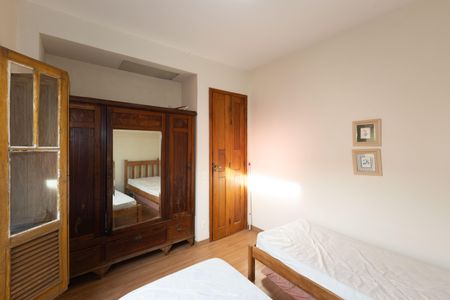 Casa de condomínio à venda com 500m², 4 quartos e 3 vagasQuarto 4