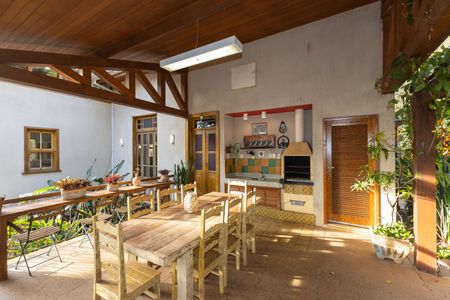 Casa de condomínio à venda com 500m², 4 quartos e 3 vagasÁrea comum