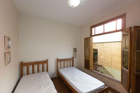 Casa de condomínio à venda com 500m², 4 quartos e 3 vagasQuarto 4