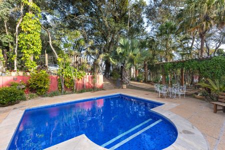 Casa de condomínio à venda com 500m², 4 quartos e 3 vagasÁrea comum