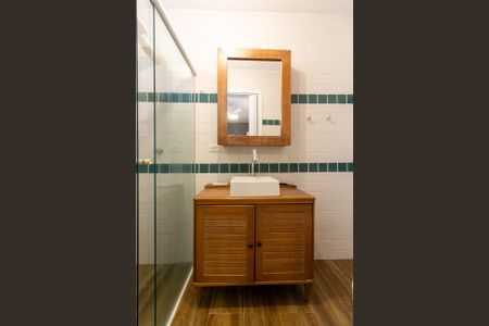 Casa à venda com 262m², 4 quartos e 4 vagas Casa à venda com 262m², 4 quartos e 4 vagasBanheiro da Suíte 2