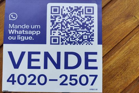 Casa à venda com 300m², 2 quartos e 2 vagasPlaca