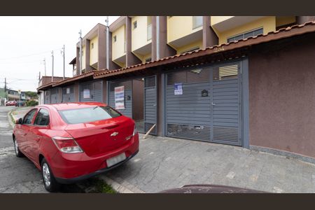 Casa à venda com 94m², 2 quartos e 1 vaga Casa à venda com 94m², 2 quartos e 1 vagaFachada e Plaquinha