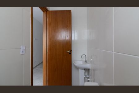 Casa à venda com 94m², 2 quartos e 1 vaga Casa à venda com 94m², 2 quartos e 1 vagaBanheiro da Suíte 2