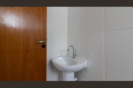 Casa à venda com 94m², 2 quartos e 1 vaga Casa à venda com 94m², 2 quartos e 1 vagaBanheiro da Suíte 2