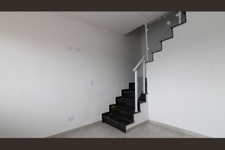 Casa à venda com 94m², 2 quartos e 1 vaga Casa à venda com 94m², 2 quartos e 1 vagaSala