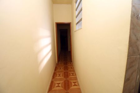 Sala - Corredor de apartamento para alugar com 1 quarto, 70m² em Ramos, Rio de Janeiro