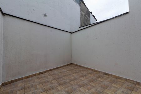 Casa à venda com 104m², 3 quartos e 2 vagas Casa à venda com 104m², 3 quartos e 2 vagasÁrea de Serviço