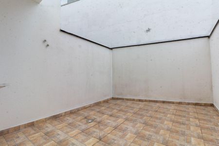 Casa à venda com 104m², 3 quartos e 2 vagas Casa à venda com 104m², 3 quartos e 2 vagasÁrea de Serviço