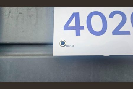 Casa à venda com 104m², 3 quartos e 2 vagas Casa à venda com 104m², 3 quartos e 2 vagasFachada - plaquinha