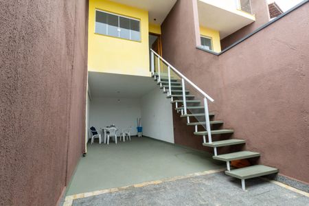 Casa à venda com 104m², 3 quartos e 2 vagas Casa à venda com 104m², 3 quartos e 2 vagasGaragem