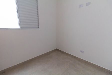 Casa à venda com 104m², 3 quartos e 2 vagas Casa à venda com 104m², 3 quartos e 2 vagasQuarto 2