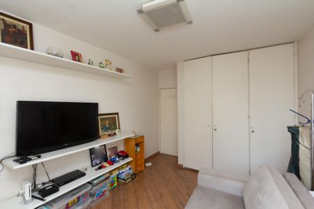 Quarto 1 de apartamento para alugar com 3 quartos, 142m² em Itaim Bibi, São Paulo