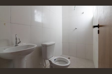 Casa à venda com 98m², 3 quartos e 2 vagas Casa à venda com 98m², 3 quartos e 2 vagasBanheiro 1