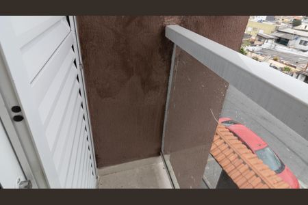 Casa à venda com 98m², 3 quartos e 2 vagas Casa à venda com 98m², 3 quartos e 2 vagasSacada da Suíte