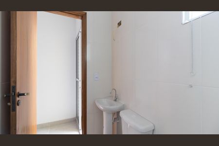 Casa à venda com 98m², 3 quartos e 2 vagas Casa à venda com 98m², 3 quartos e 2 vagasBanheiro da Suíte