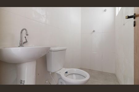 Casa à venda com 98m², 3 quartos e 2 vagas Casa à venda com 98m², 3 quartos e 2 vagasBanheiro 2