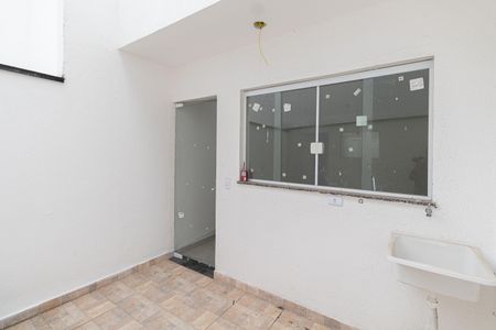 Casa à venda com 98m², 3 quartos e 2 vagas Casa à venda com 98m², 3 quartos e 2 vagasÁrea de Serviço