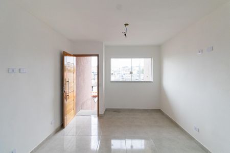 Casa à venda com 98m², 3 quartos e 2 vagas Casa à venda com 98m², 3 quartos e 2 vagasSala