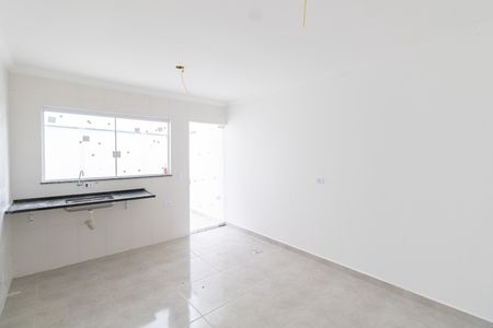 Casa à venda com 98m², 3 quartos e 2 vagas Casa à venda com 98m², 3 quartos e 2 vagasCozinha