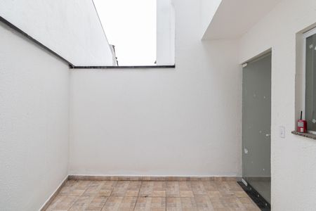 Casa à venda com 98m², 3 quartos e 2 vagas Casa à venda com 98m², 3 quartos e 2 vagasÁrea de Serviço