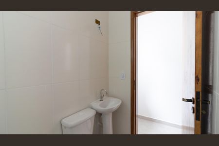 Casa à venda com 95m², 2 quartos e 2 vagas Casa à venda com 95m², 2 quartos e 2 vagasBanheiro da Suíte 2