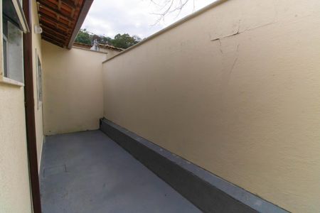 Vista de casa de condomínio para alugar com 1 quarto, 45m² em Engenho do Mato, Niterói