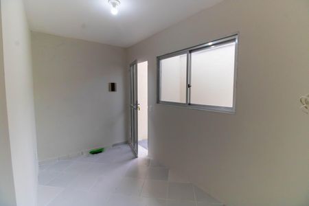 Sala de casa de condomínio para alugar com 1 quarto, 45m² em Engenho do Mato, Niterói