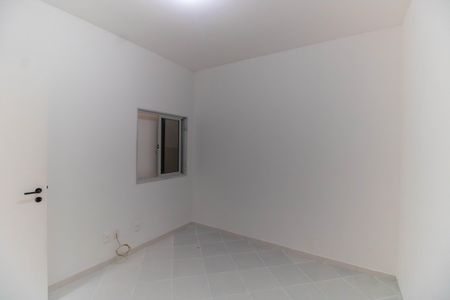 Quarto de casa de condomínio para alugar com 1 quarto, 45m² em Engenho do Mato, Niterói